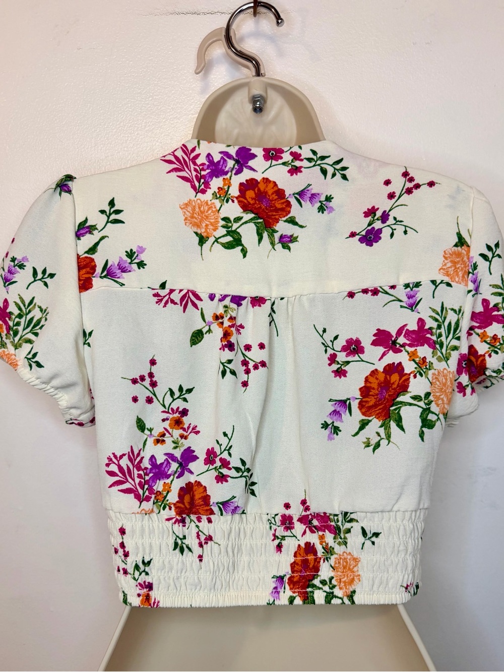 Monteau Los Angeles Floral Crop Top Size S Puff Sleeve V-Neck Cottagecore - Picture 7 of 9